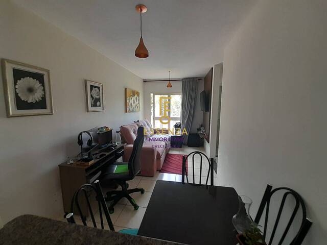 #64 - Apartamento para Venda em Rio Claro - SP - 2